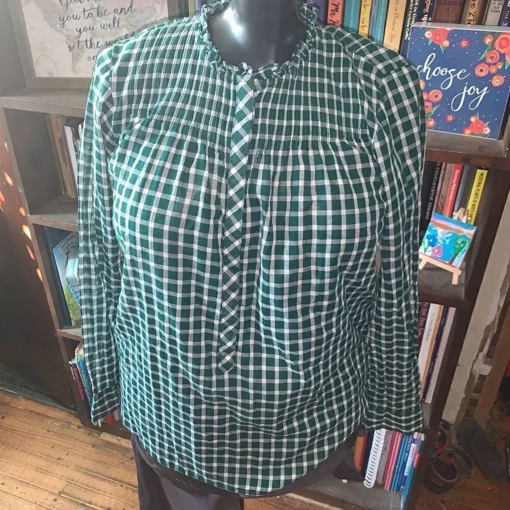 J Crew green gingham grannycore flowy 2 cottagecore top